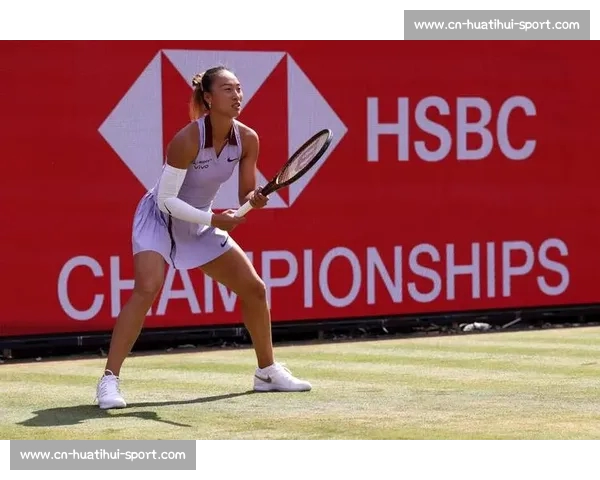 鏖战三盘难破温网魔咒!郑钦文决胜盘崩盘,连续三年止步首轮