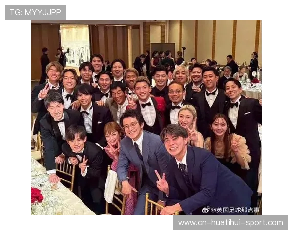 堂安律与明松美玖大婚！美妆博主新娘惊艳全场，小栗旬携日本国脚齐聚祝福